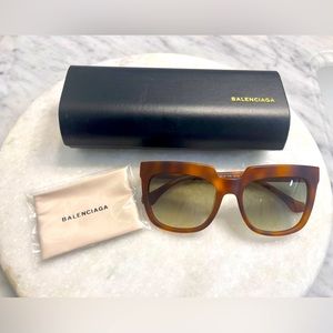 Women’s Balenciaga Sunglasses NWOT